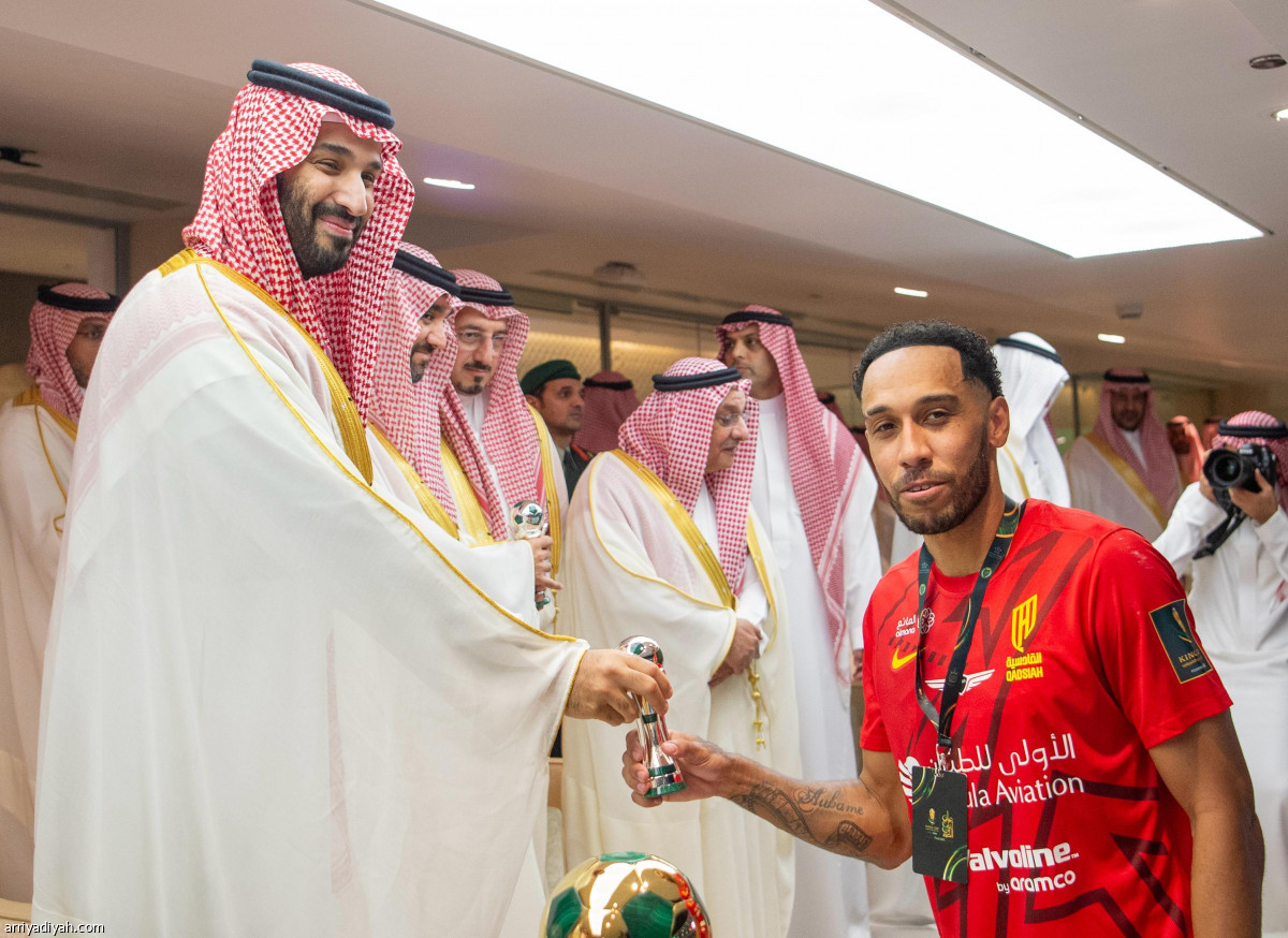 تشريف ولي العهد