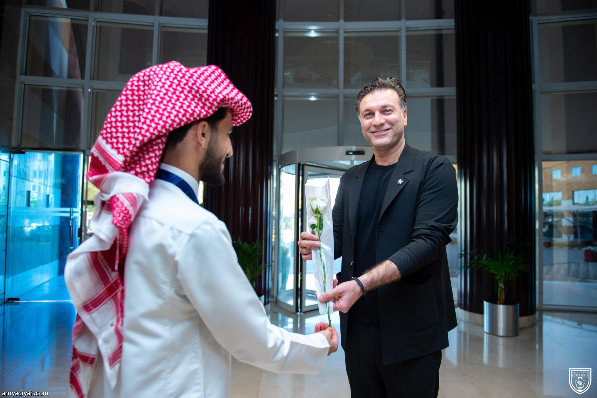 استقبال بالورود