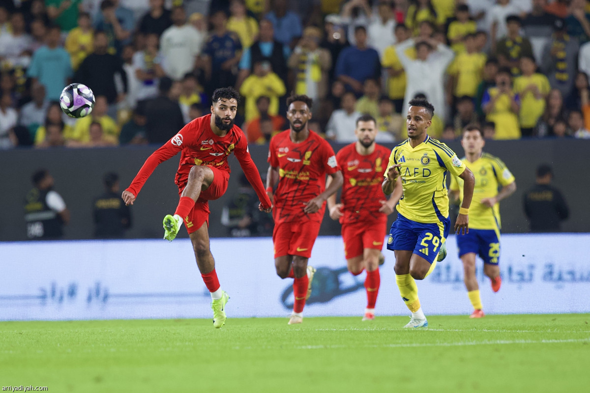 القادسية يصدم النصر