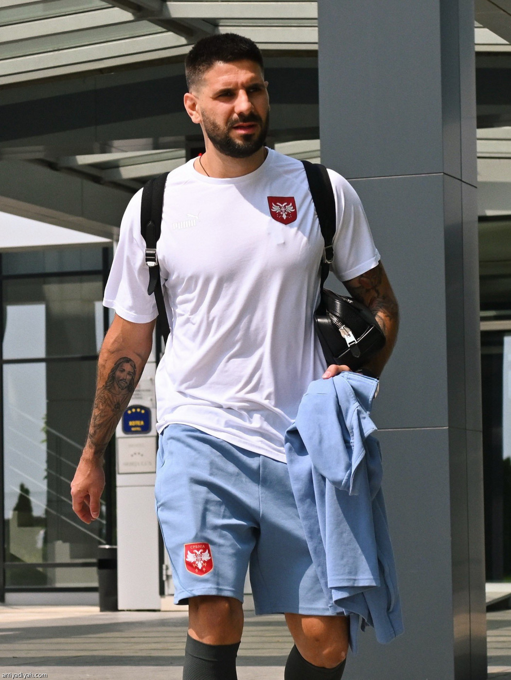 ميتروفيتش يتقدم الصرب