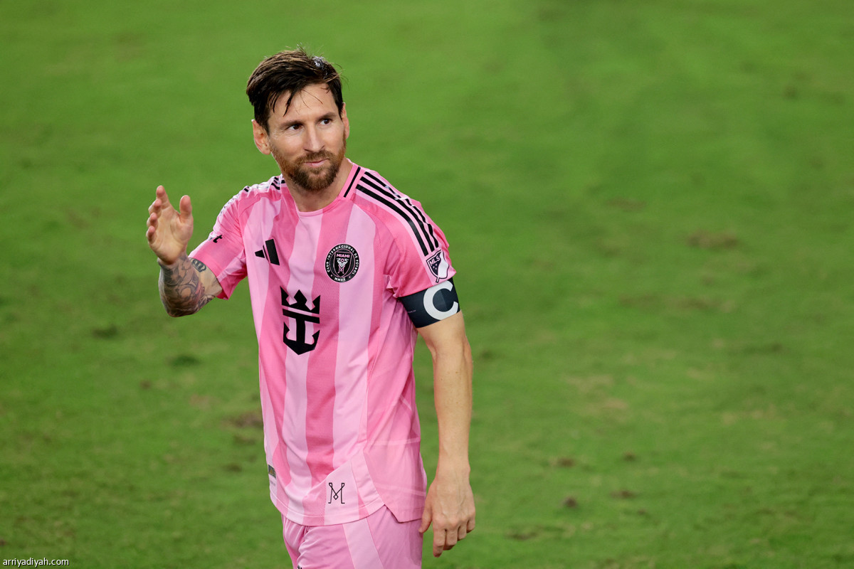 ميسي.. تلويحة وداع