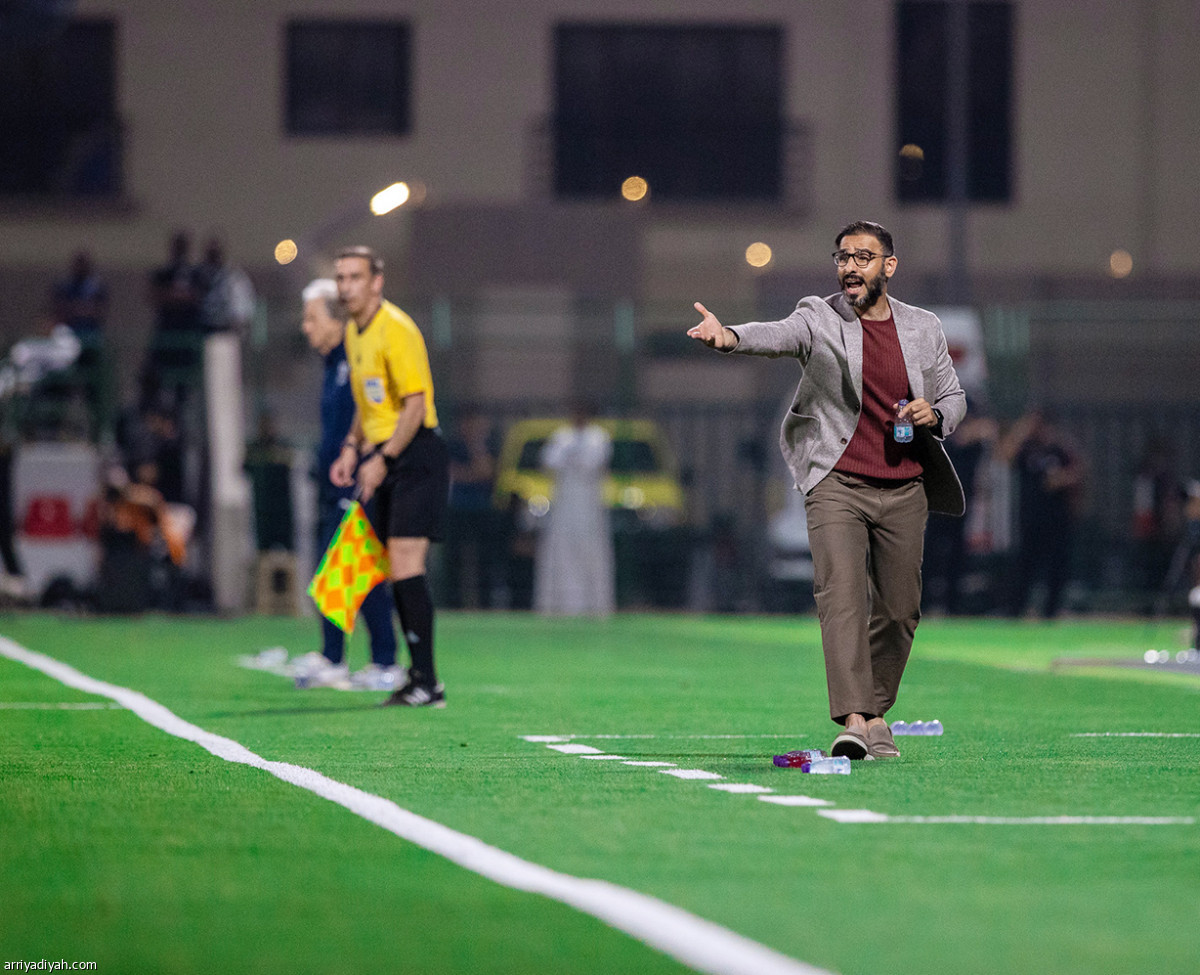 تعادل هلالي اتفاقي