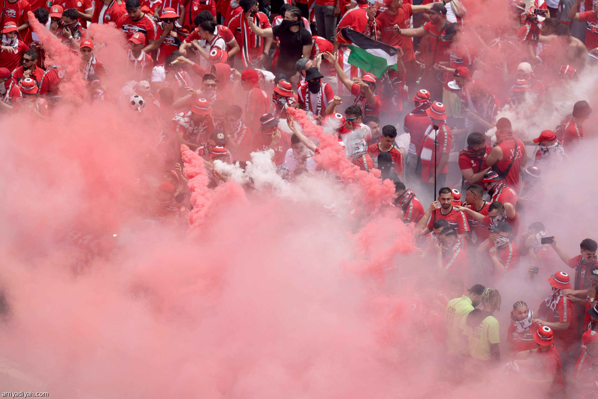 سيتي.. انتصار أول