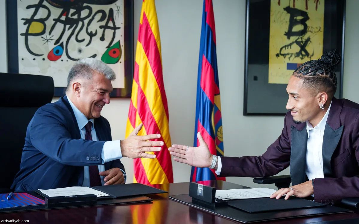 برشلونة يكافئ رافينيا