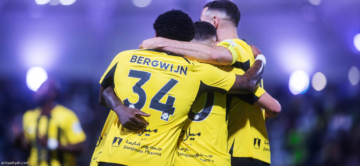 الصدارة مستمرة